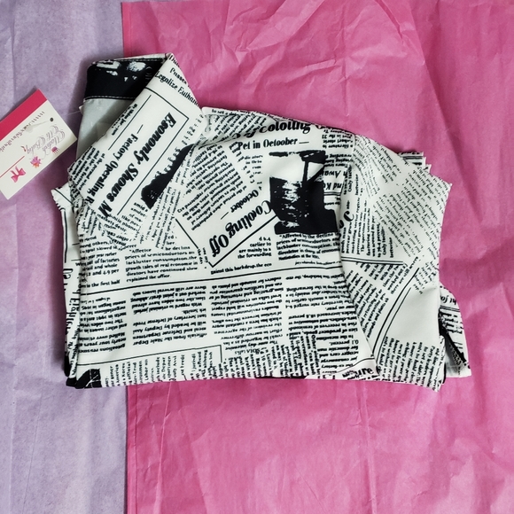 Asymmetrical Newspaper Dress - Picture 4 of 6